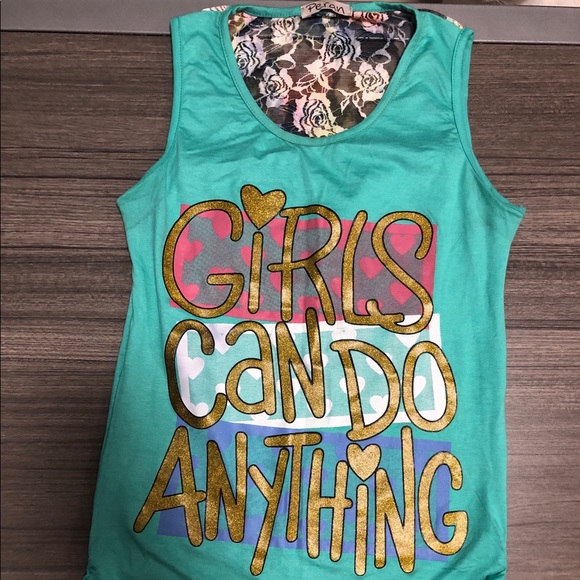 Green tank top - Picture 1 of 4